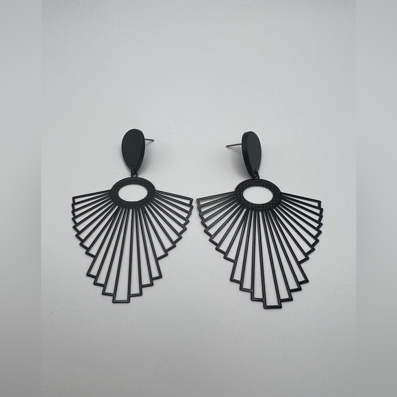 All Black Classic Art Deco Statement Earrings - Trendy Stylish Earrings - Picture 5 of 13